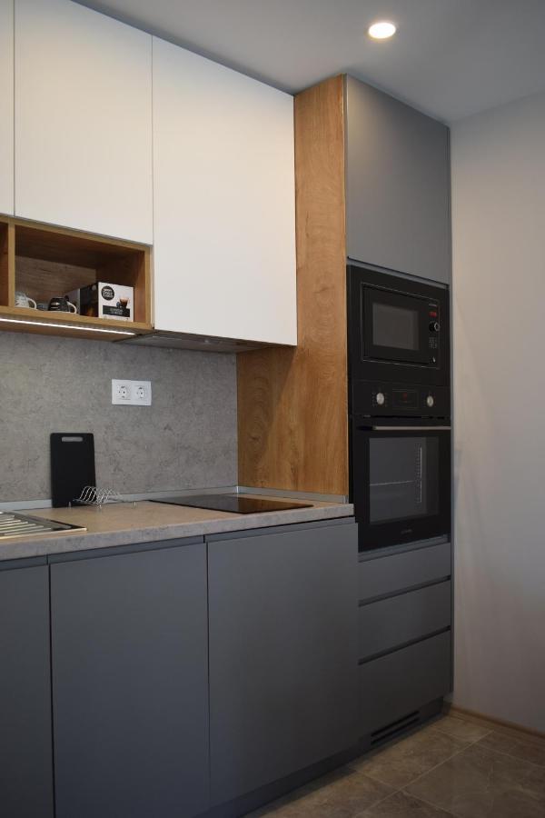 Pirotska 47 Apartment Sofia Bagian luar foto